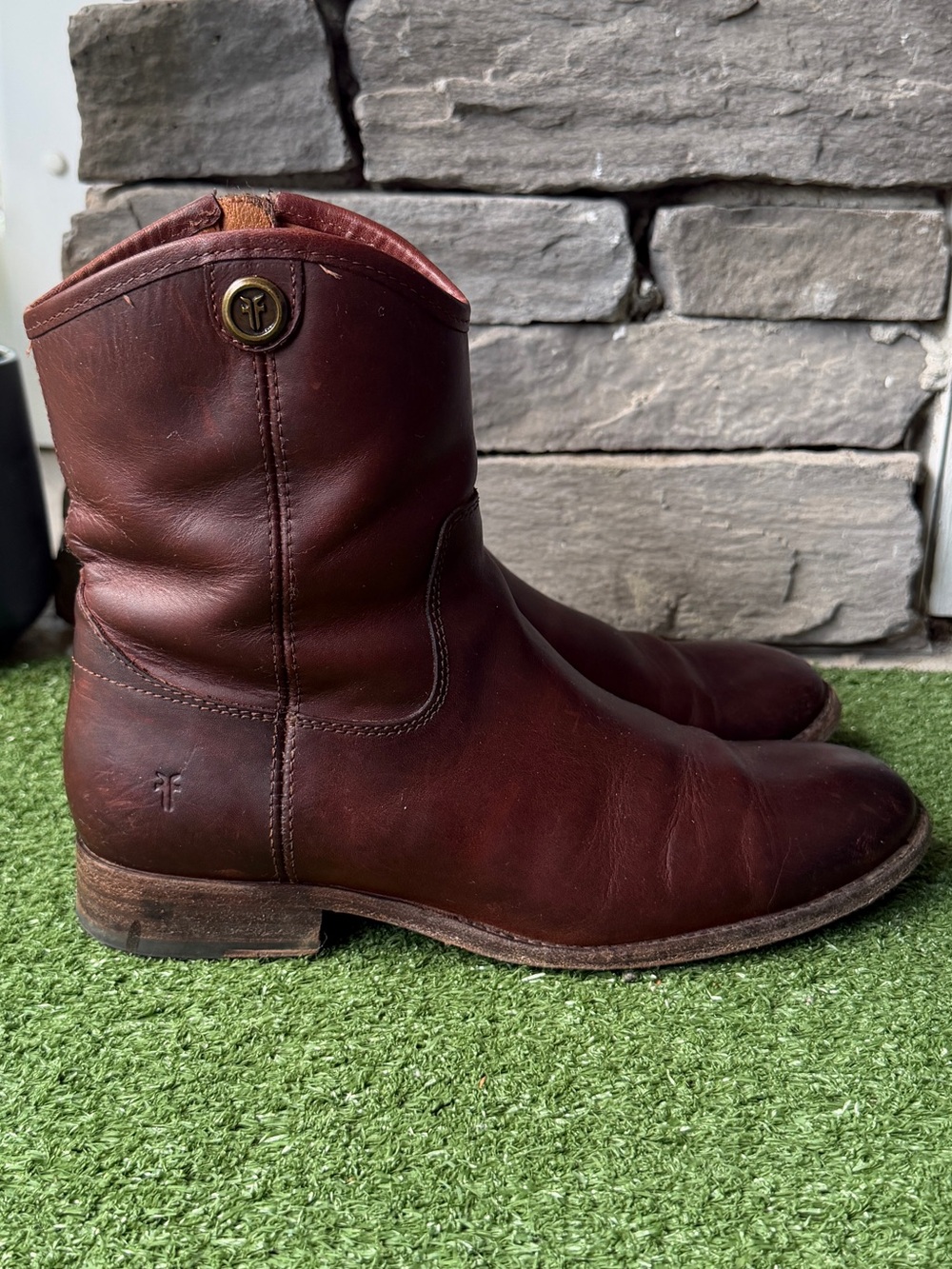 Frye Melissa Button Short Zip Brown Leather Women’s Boots - Picture 3 of 12
